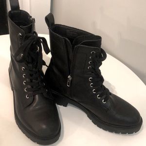 Steve Madden Checker Combat Boot